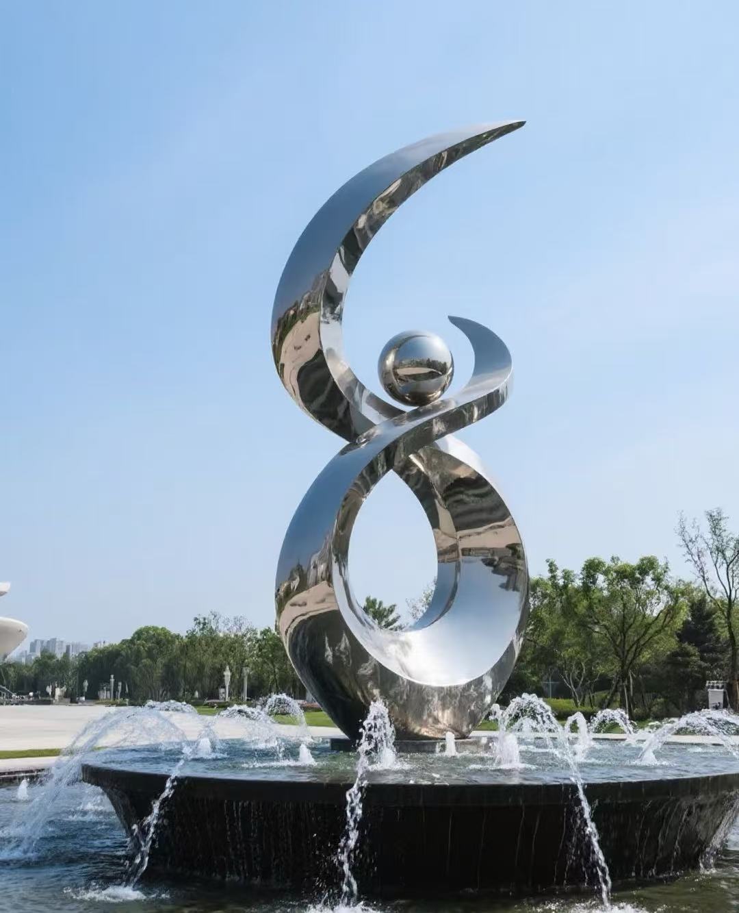 Stainless steel sculpture