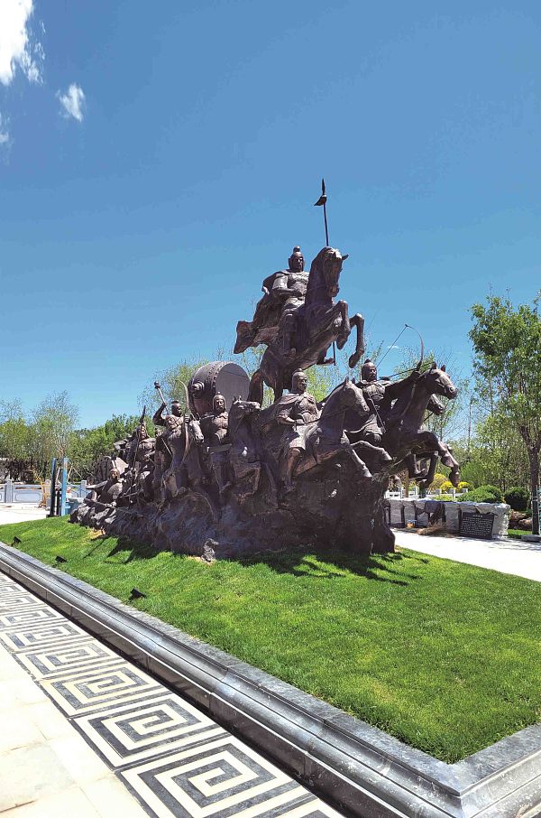 Group Sculpture of Zhao Zilong’s Triumphant Return