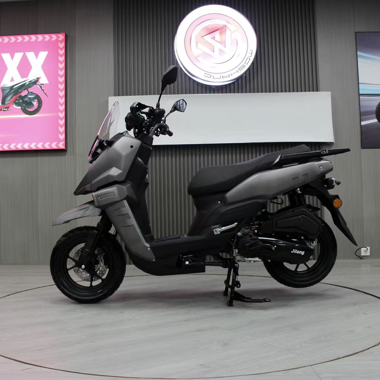Tank-4 Scooter Motorcycle