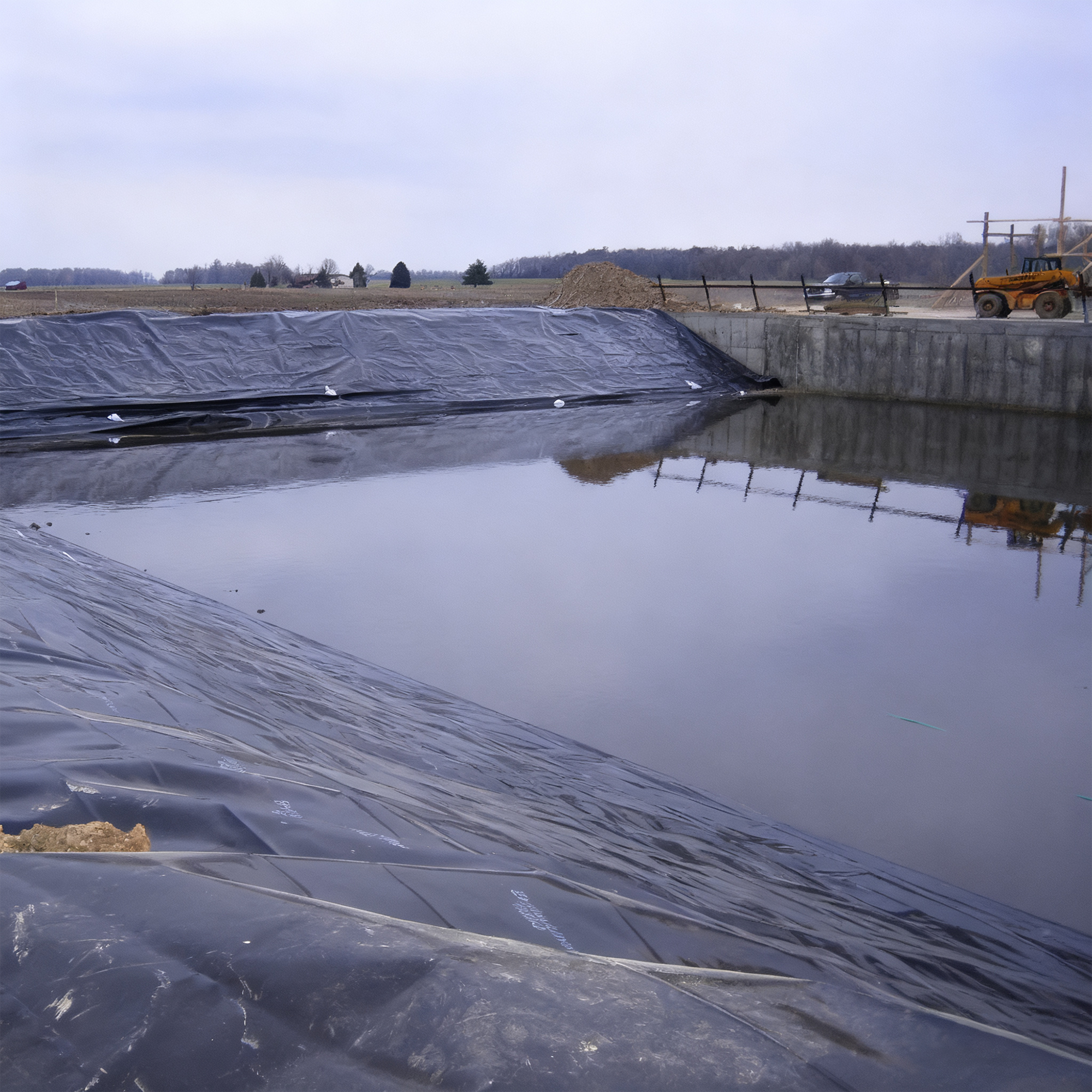 Geomembrane Film for Water Conservancy Engineering Landscape Lakes Reservoirs and Embankments