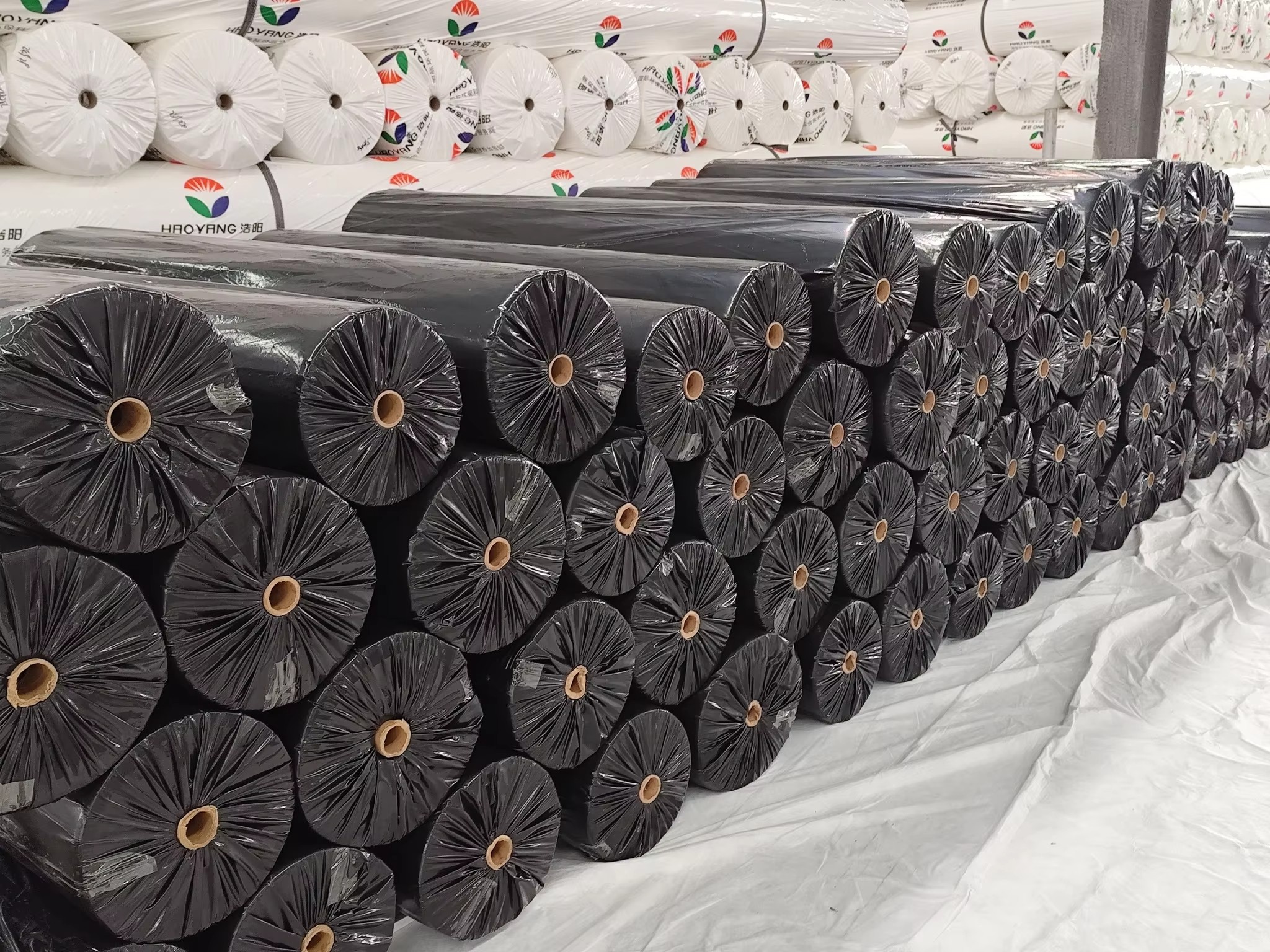 Geosynthetics geotextile and geomembrane