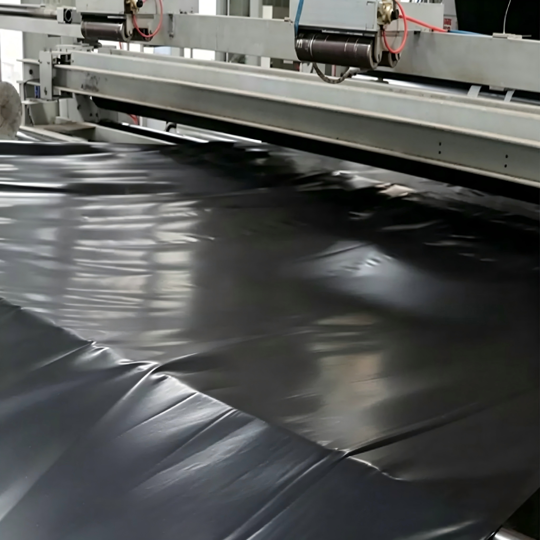  The price of high-quality ECB geomembrane directly sold by Dingrun factory is suitable