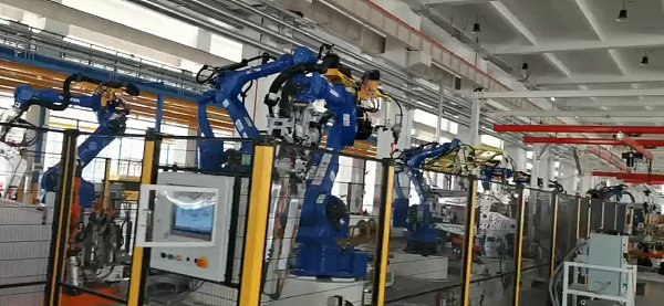 A certain model's rear floor production line project