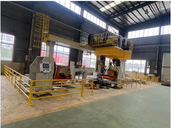 Fire truck frame and main boom welding workstation project