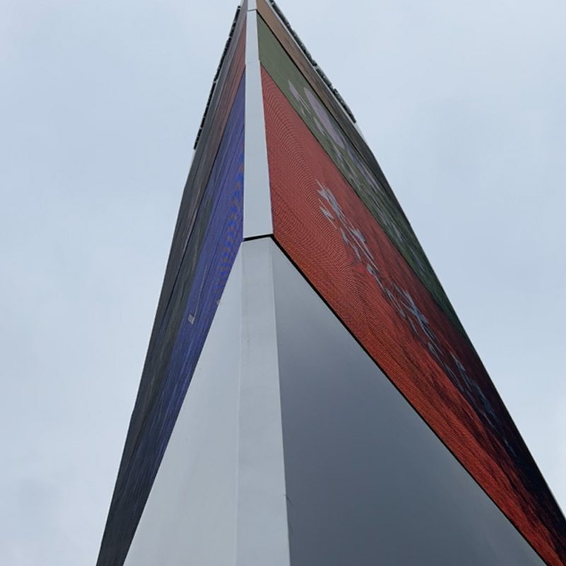 Mechanical rotating screen