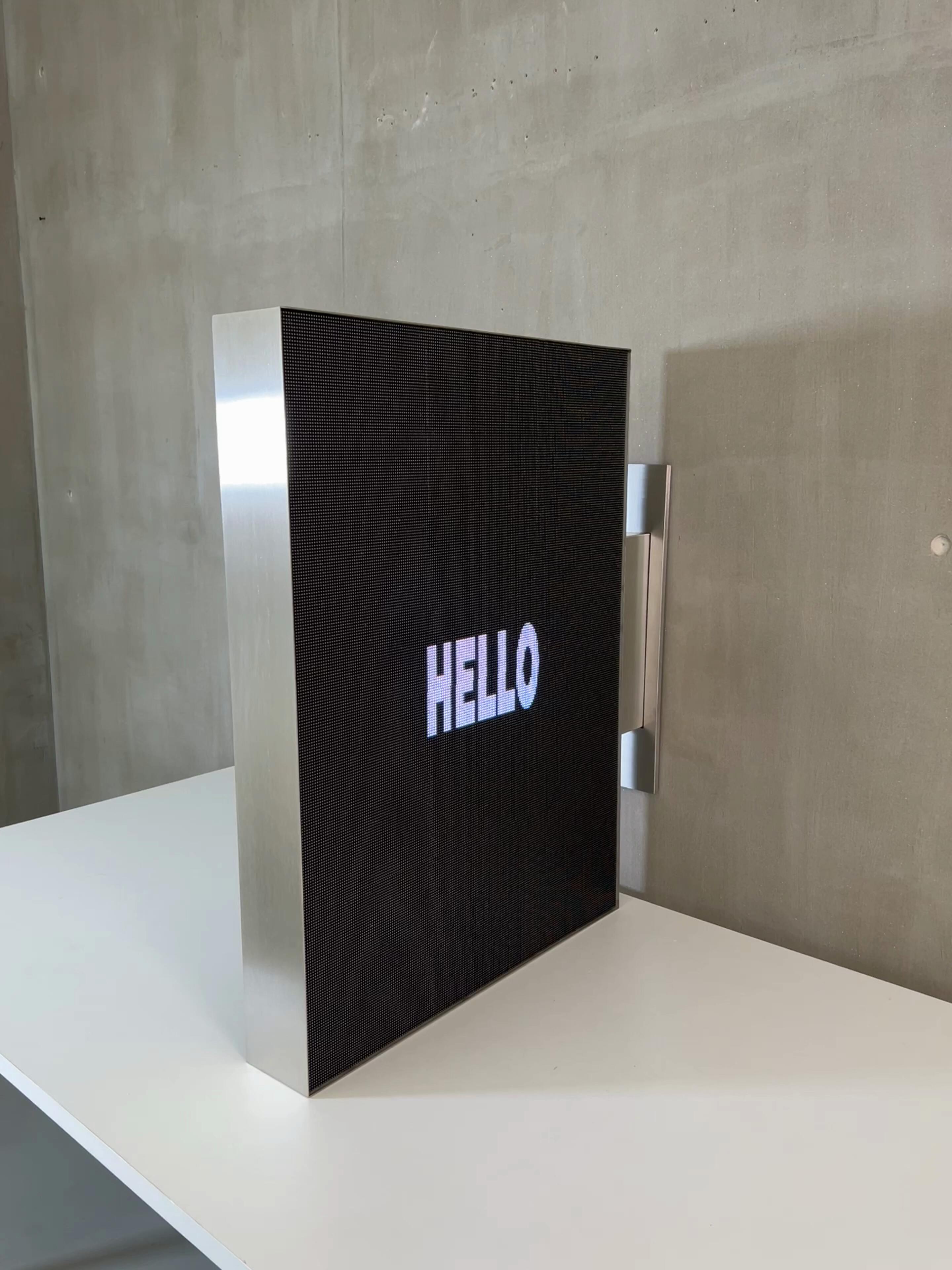 Double Sided Side Screen
