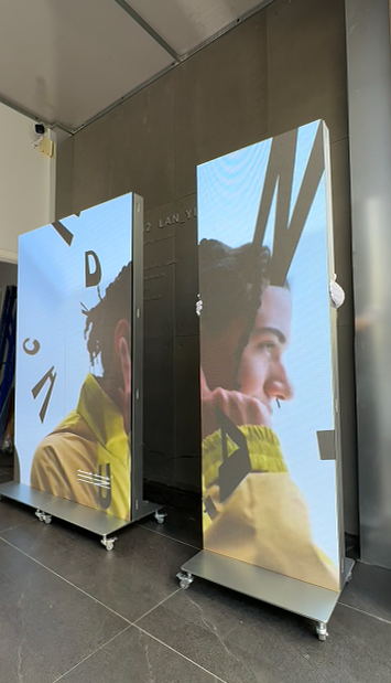 Outdoor Multi-screen