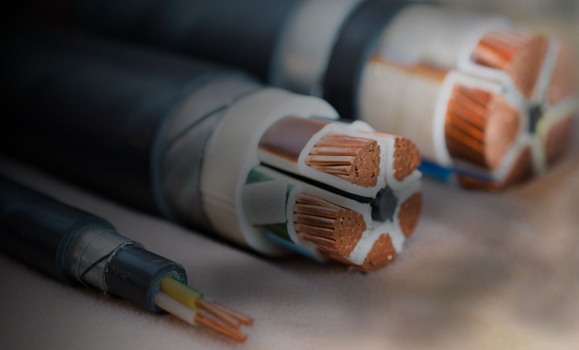 Глобальные тенденции | Международное сотрудничество в сфере энергетического оборудования углубляется, индивидуализированные услуги становятся ключевым конкурентным преимуществом для выхода на глобальный рынок