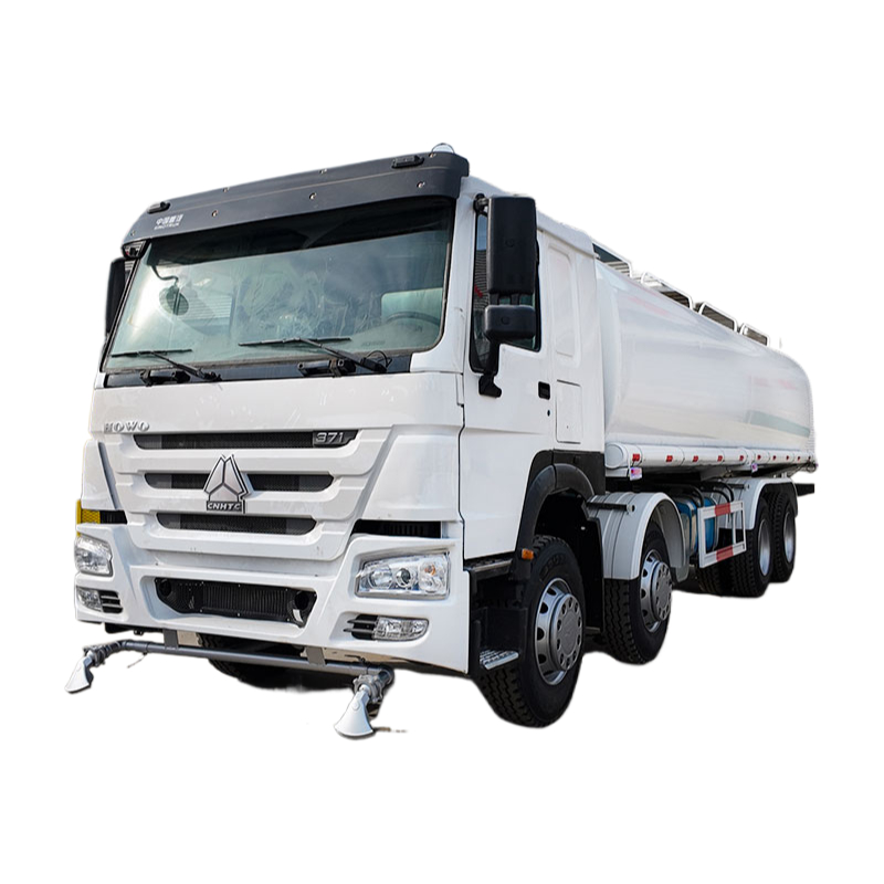 Подержанный автоцистерна Howo 8x4 для полива