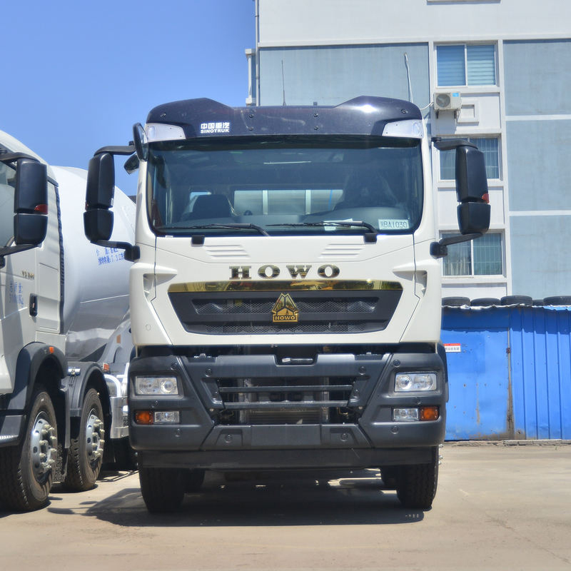 Б/у автобетоносмеситель Sinotruk Howo 8X4 12 колес