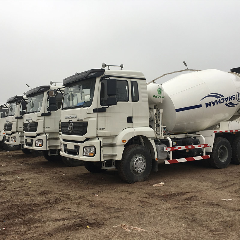 Подержанный автобетоносмеситель Shacman Delong 6X4, 10 колес