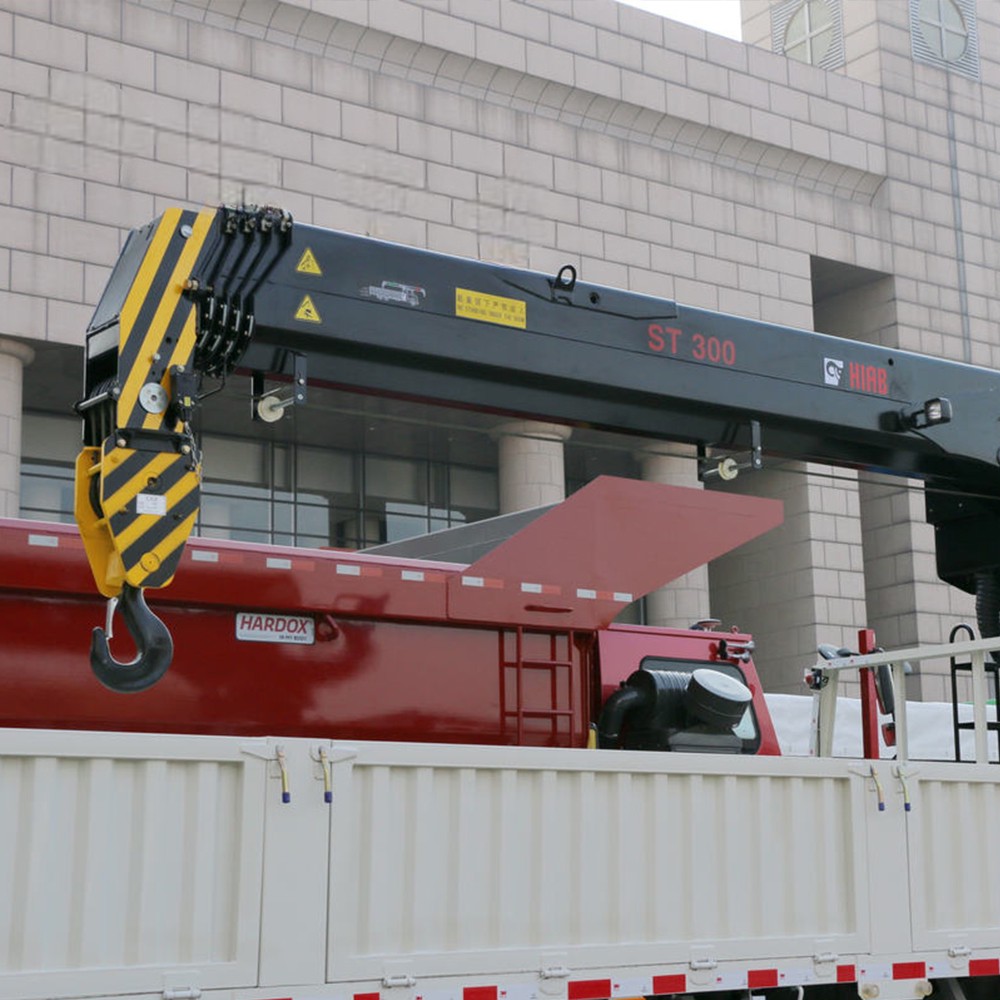 Подержанный автокран HOWO T5G 6X4