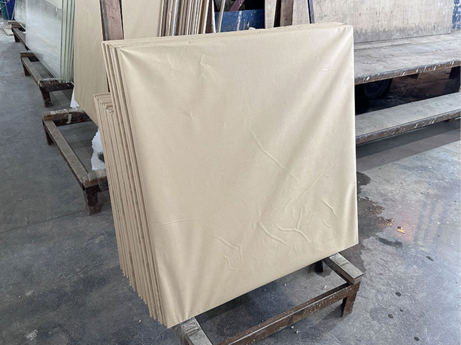 Nuclear Industry Lead Glass-3