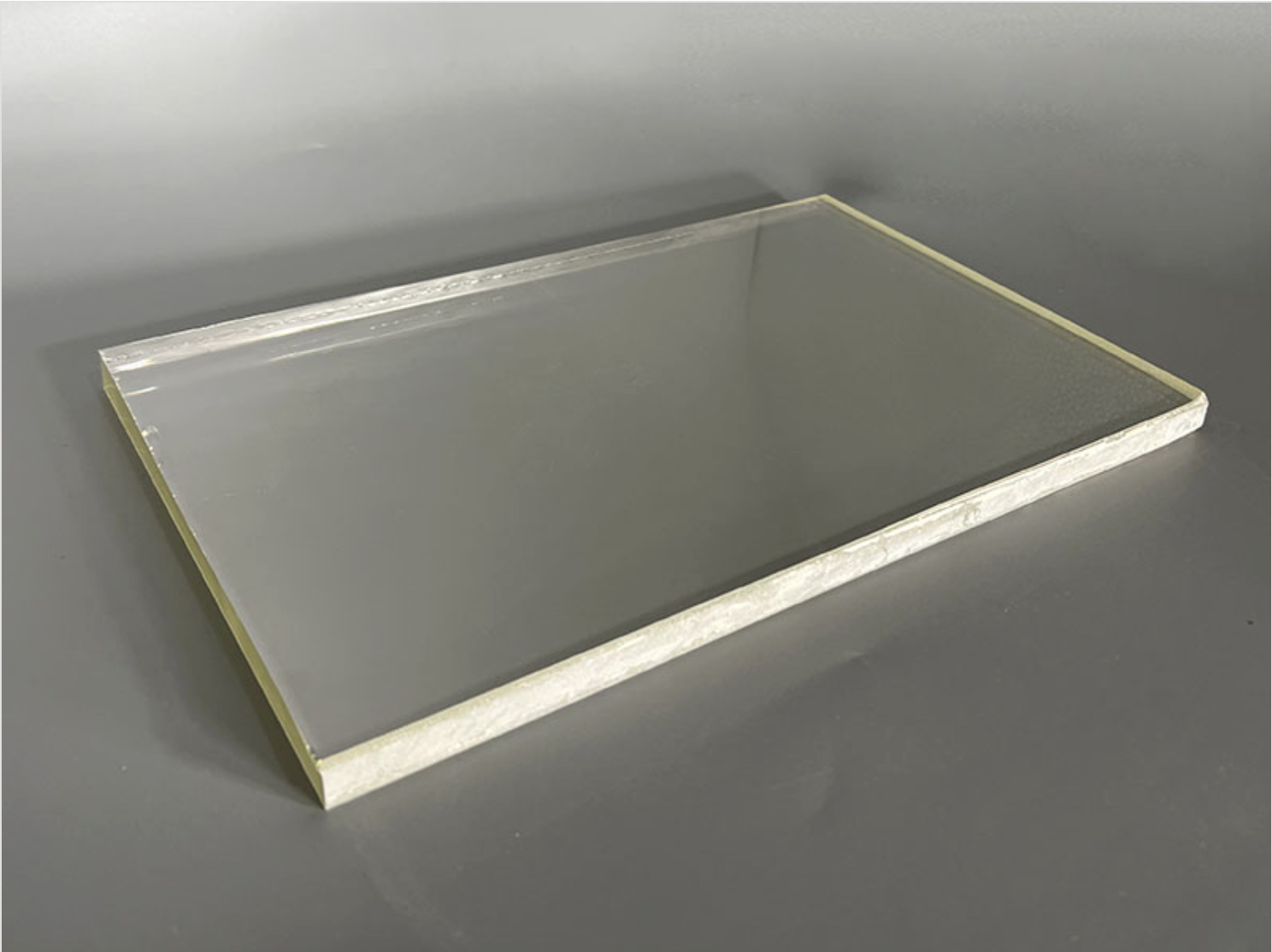 Medical Lead Glass-1