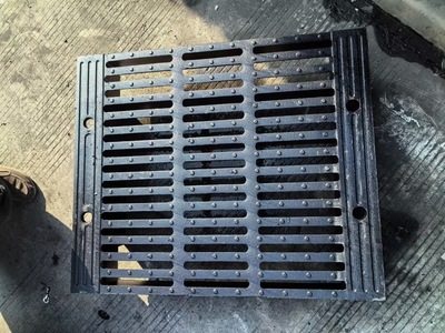 Ductile Iron Manhole Cover6