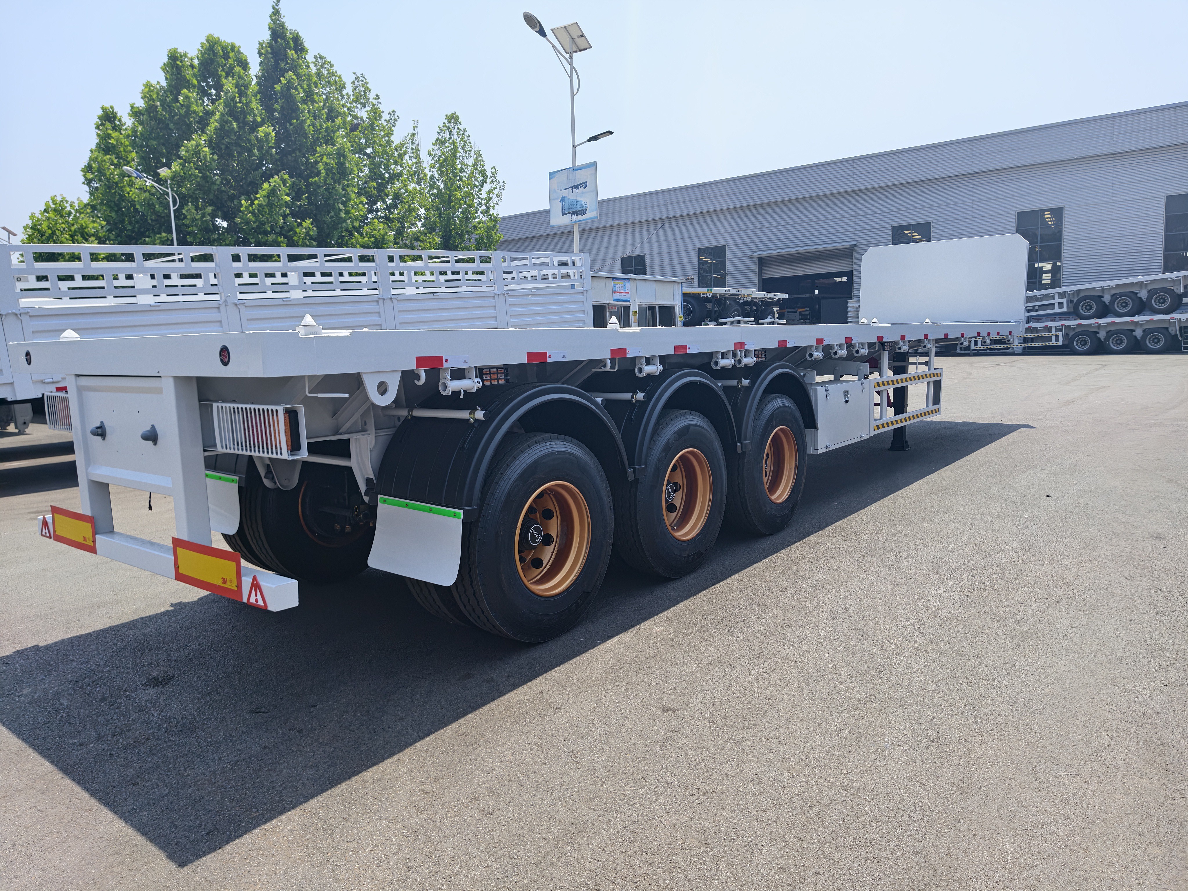 12.5m 3-Axle Flatbed Trailer