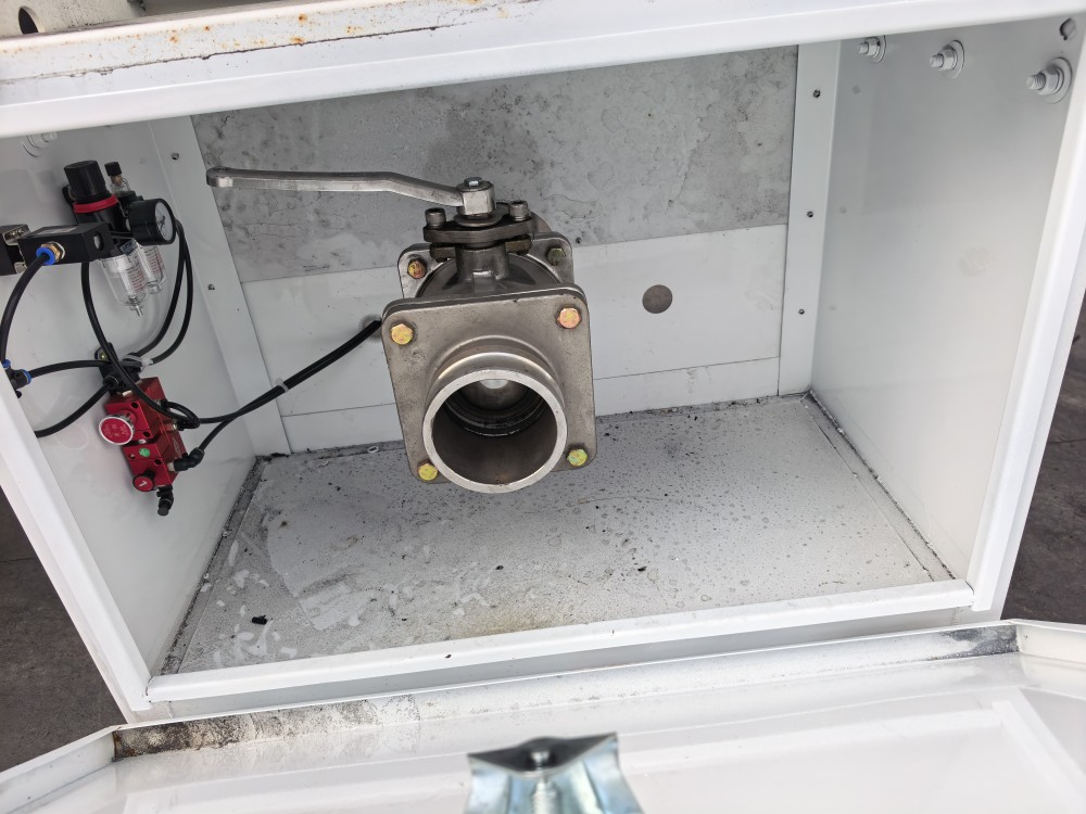 Discharge Valve
