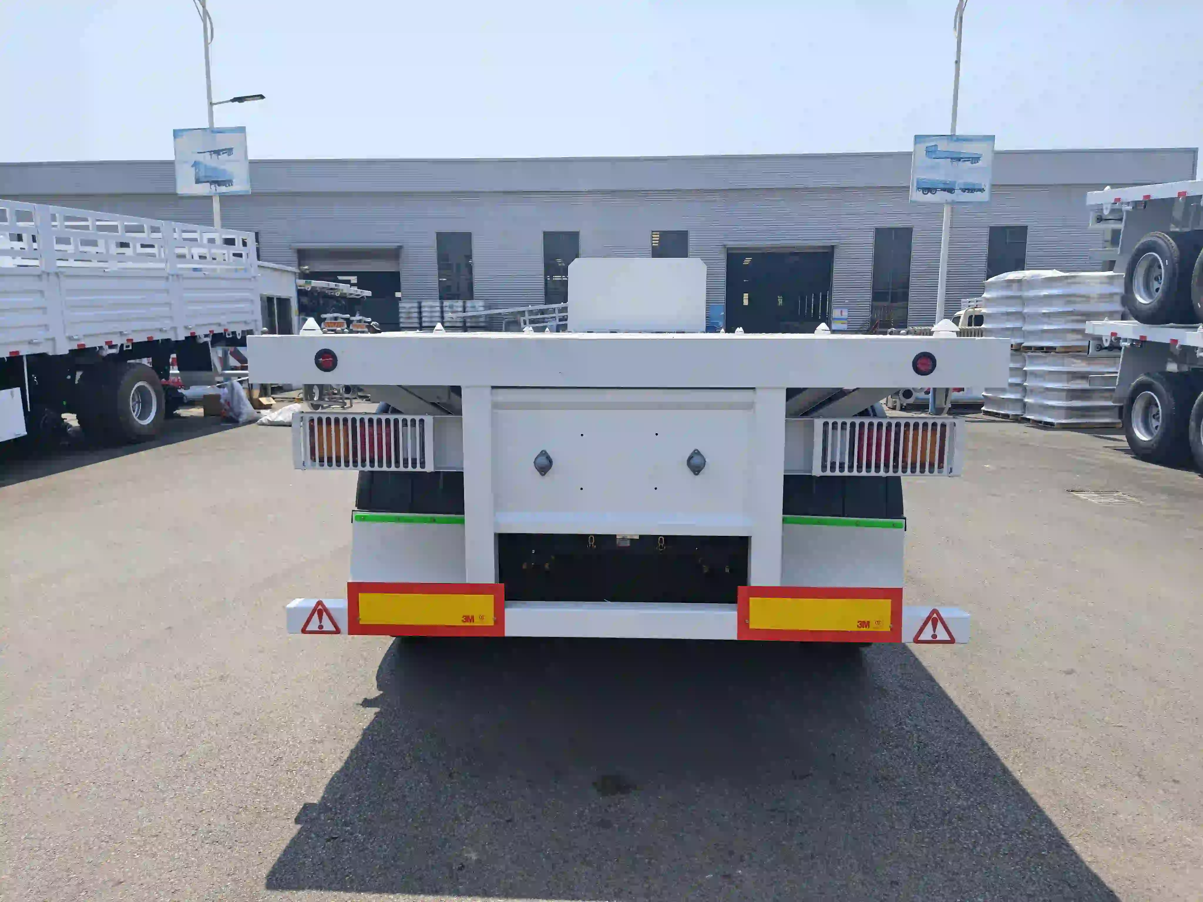 12.5m 3-Axle Flatbed Trailer
