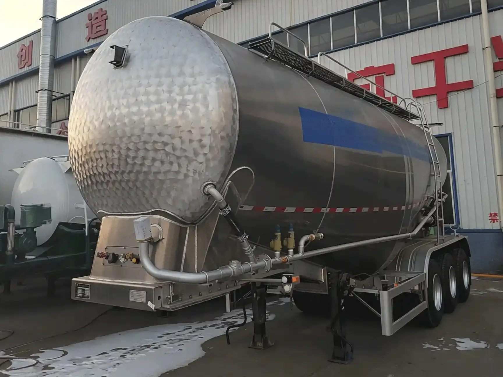 Stainless Steel 3-Axle Cement Bulk Tanker Trailers