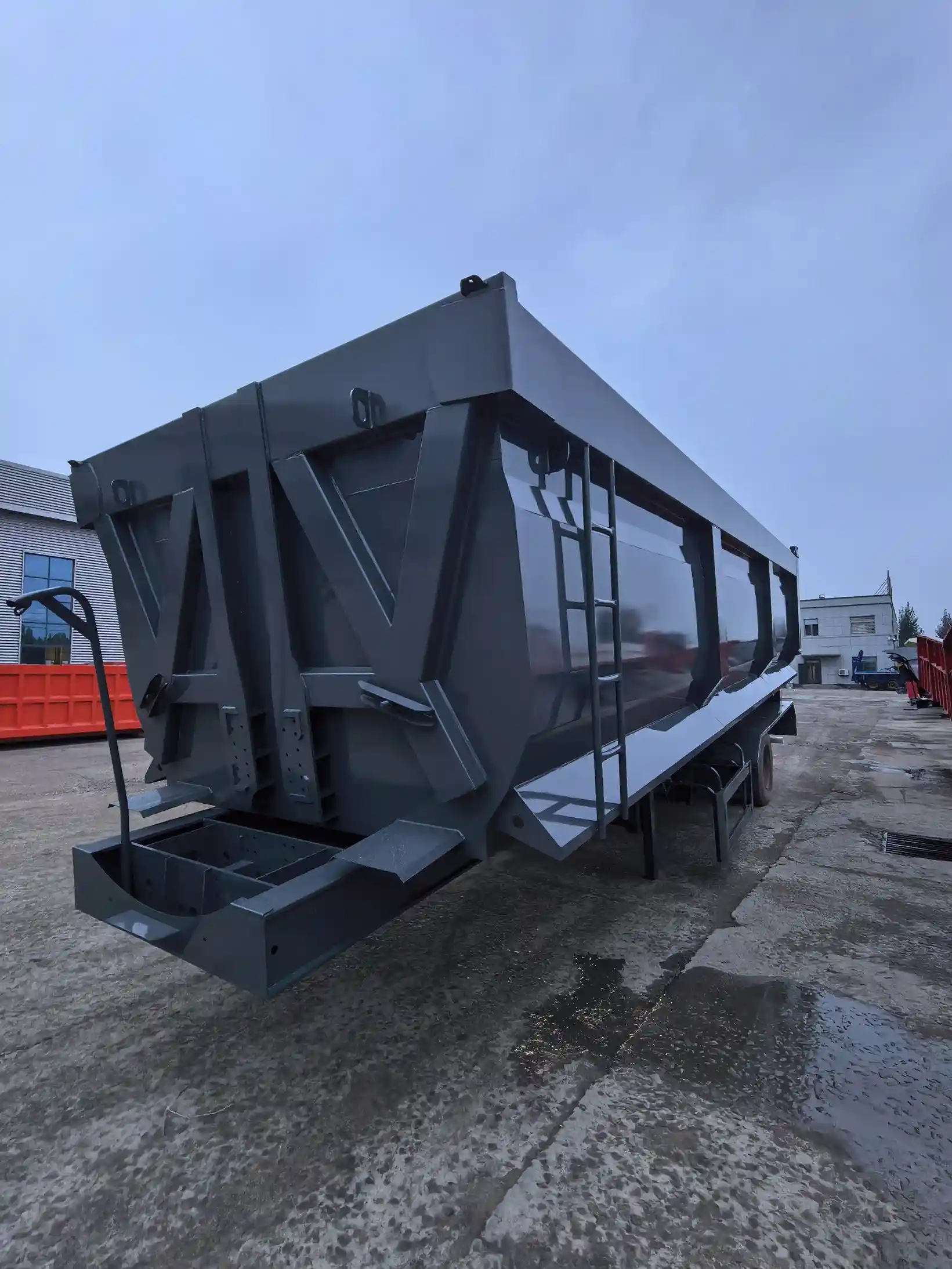 3-Axle Rear Dump Semi Trailer