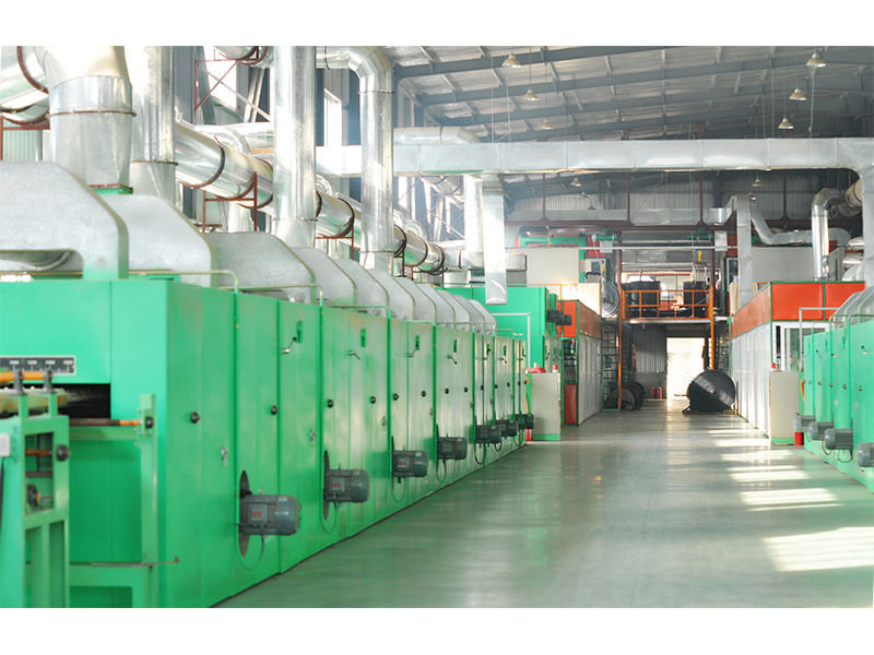 نجاح تركيب وتشغيل خط القولبة الأوتوماتيكي بالتفريغ لشركة Fujian Xinlufeng Industrial Co., Ltd.