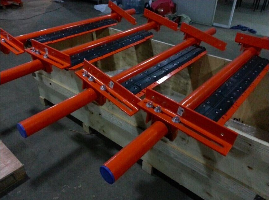 Clientul din Mongolia comandă un curățător de bandă pentru industria minieră