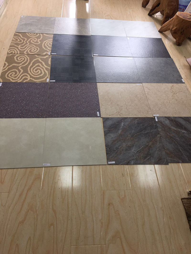 Офисни мебели винилов под