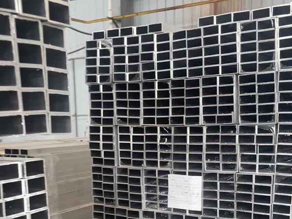 Aluminum square tube