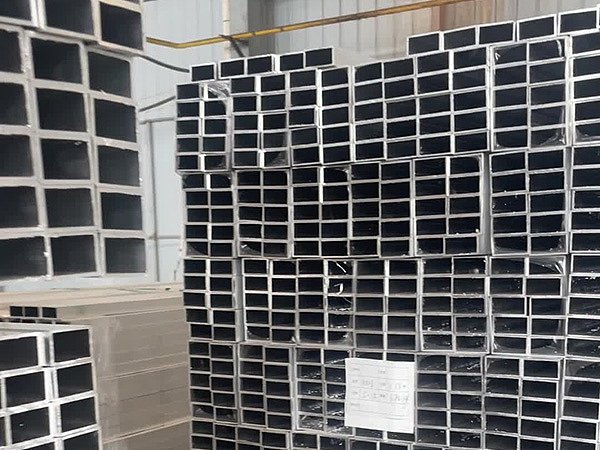 Aluminum square tube