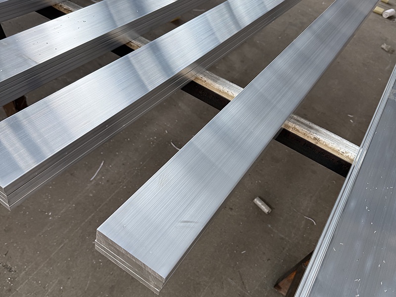 How to Choose a 6101 Aluminum Busbar: Conductivity, Strength, Size, and Temper