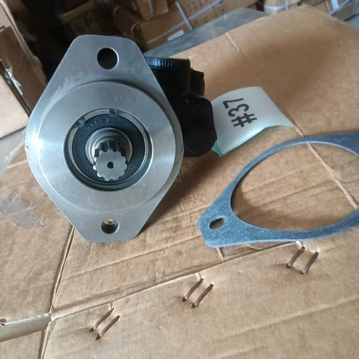 57100-Y40CO Power Steering Pump 