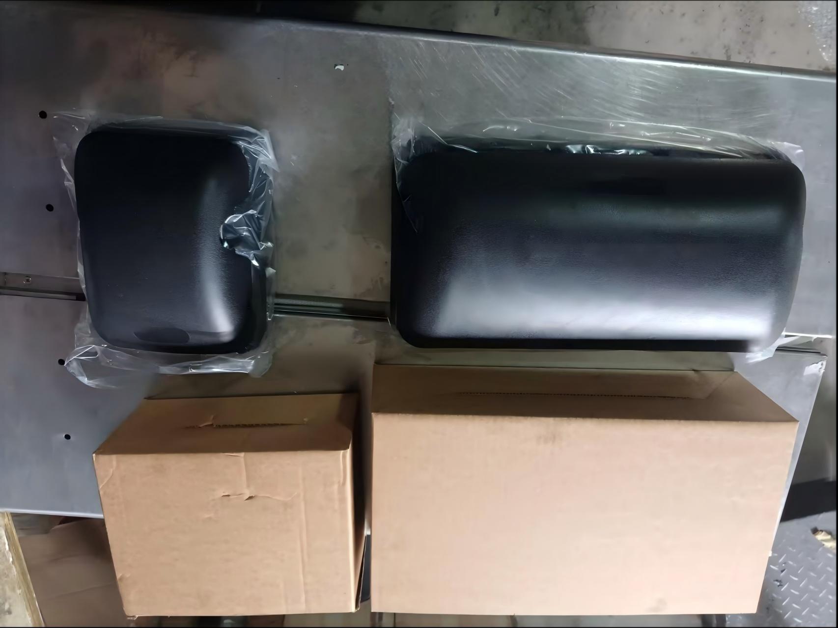 Side Mirror Rubber Left WG1642770001 for SINOTRUK HOWO Cabin Mirror System