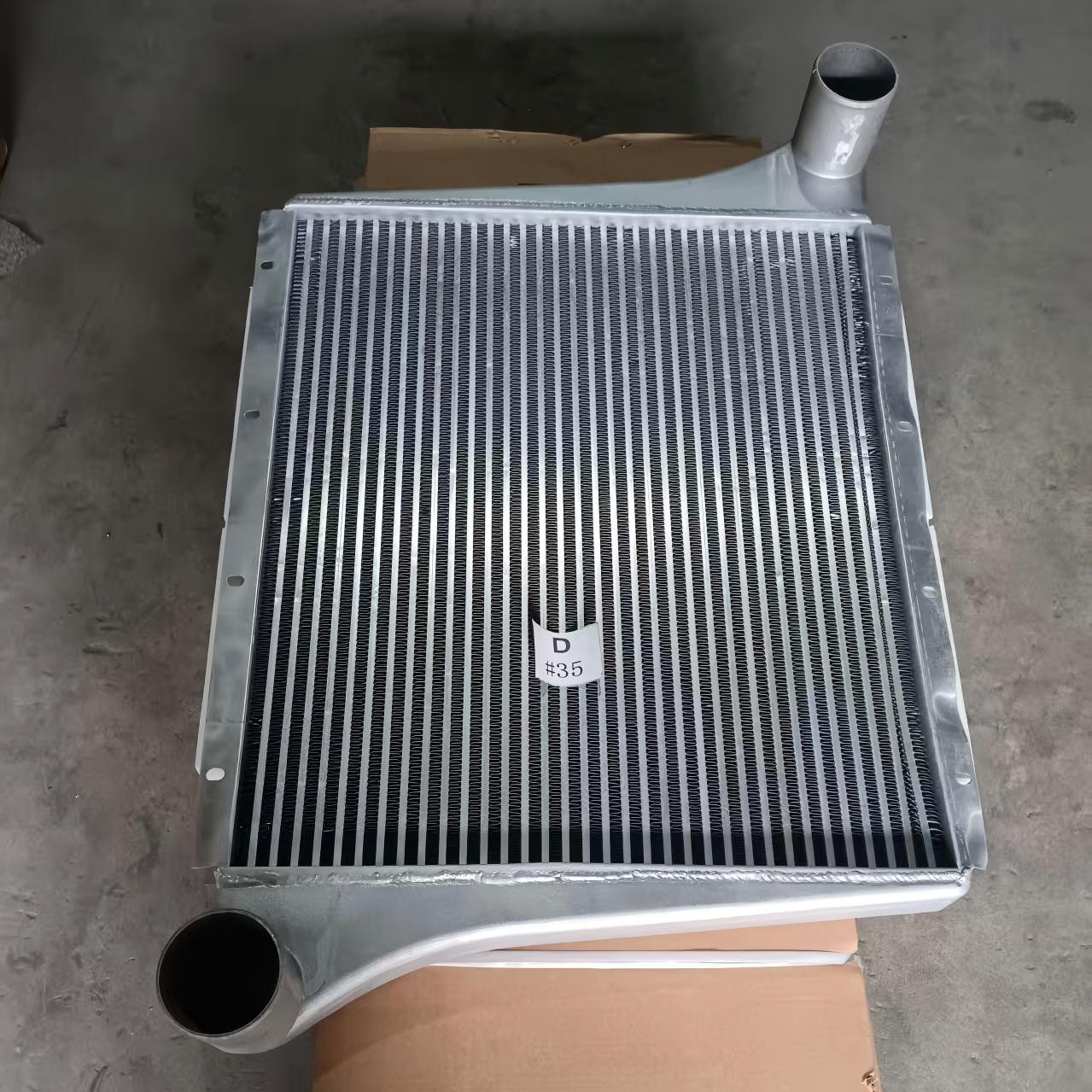 Intercooler WG9719530250 (0250) Heavy Duty Charge Air Cooler for SINOTRUK HOWO Engine Cooling System
