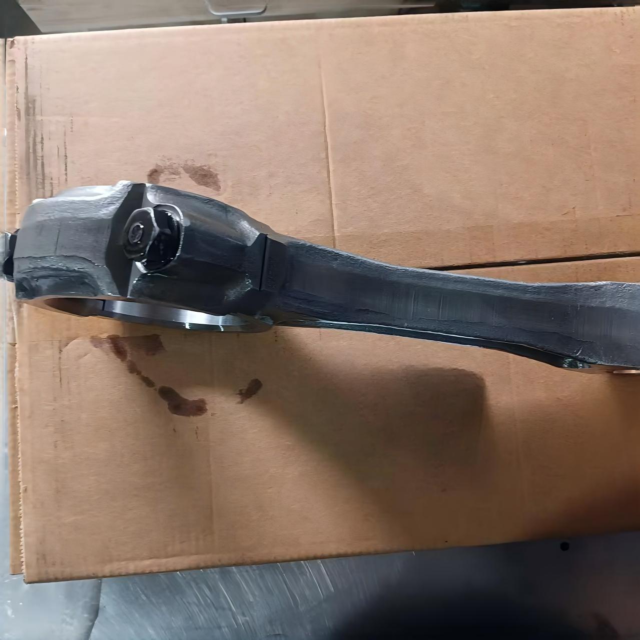 Co Rod 618 Connecting Rod Assembly for SINOTRUK HOWO WD618 Diesel Engine