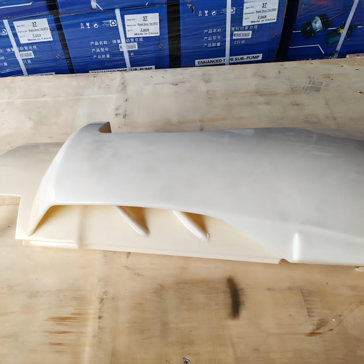 Bonnet Pad TX380 R Painted Engine Hood Pad (Right Side) for TX380 Heavy Duty Truck