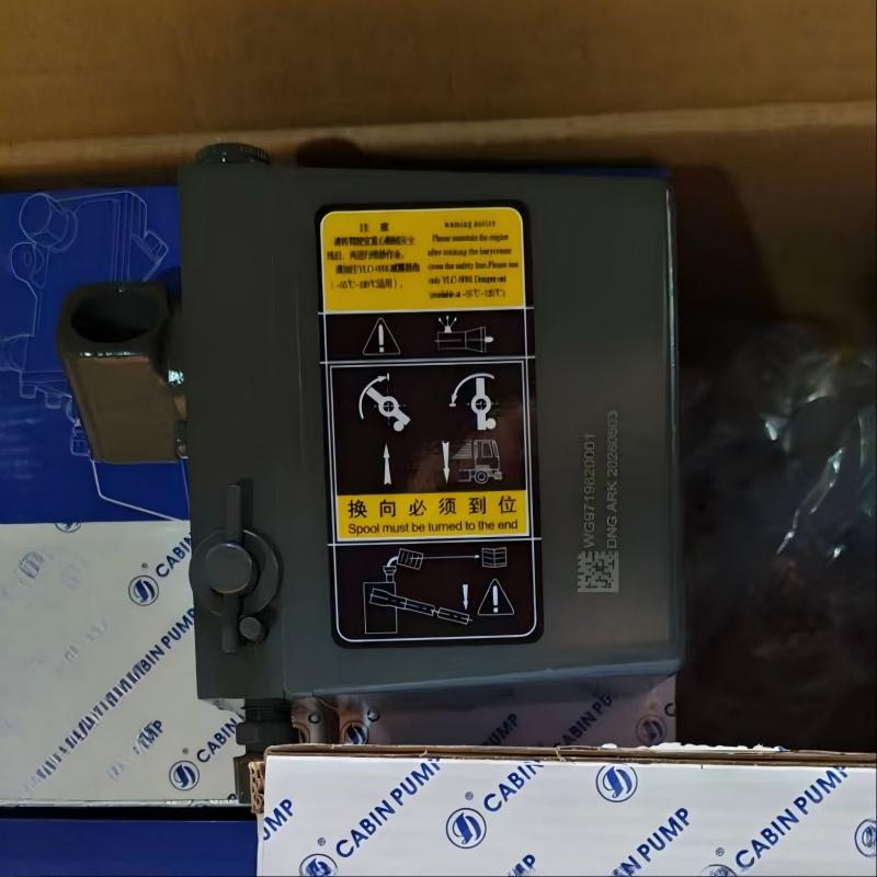 SINOTRUK HOWO Cabin Lifting Pump WG9719820001 Hydraulic Hand Pump