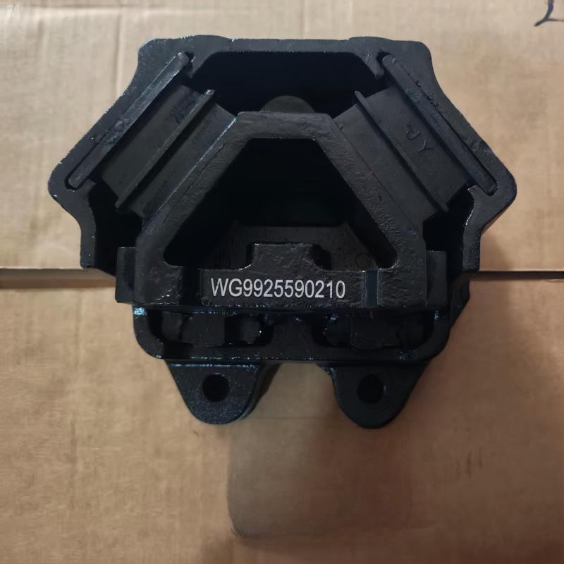 SINOTRUK HOWO TX Engine Front Support WG9925590210 Front Engine Mount Assembly