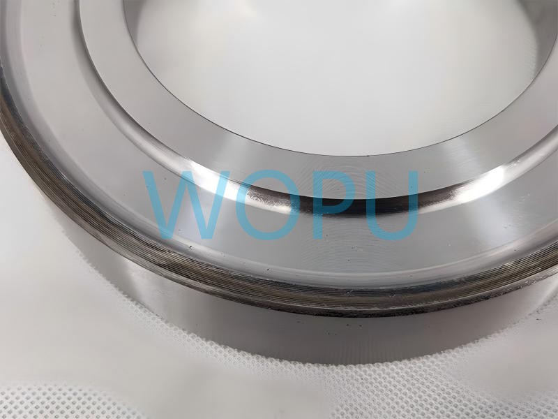712W35710-03172 Rear Wheel Oil Seal Seat for Sinotruk HOWO T7 MCP16 Axle System
