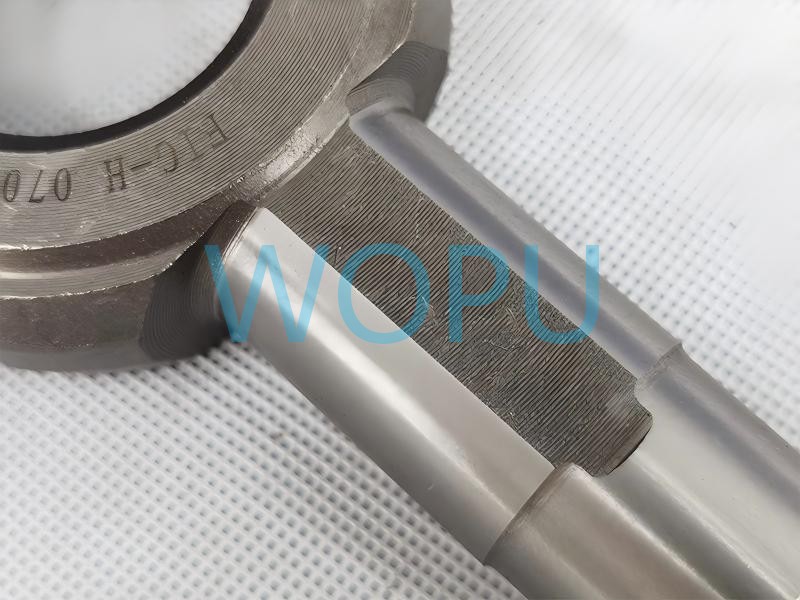 AZ9981320150 WG9981320150 Cross Shaft Wheels for Sinotruk HOWO 08 Steyr Differential Axle System