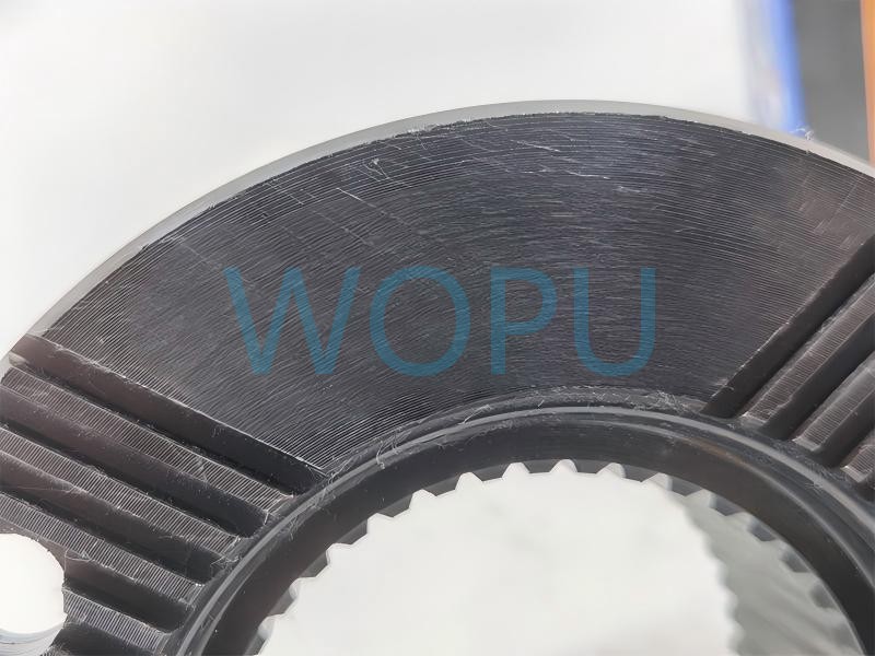 WG2210100018 Gearbox Output Flange for SINOTRUK Truck Spare Parts