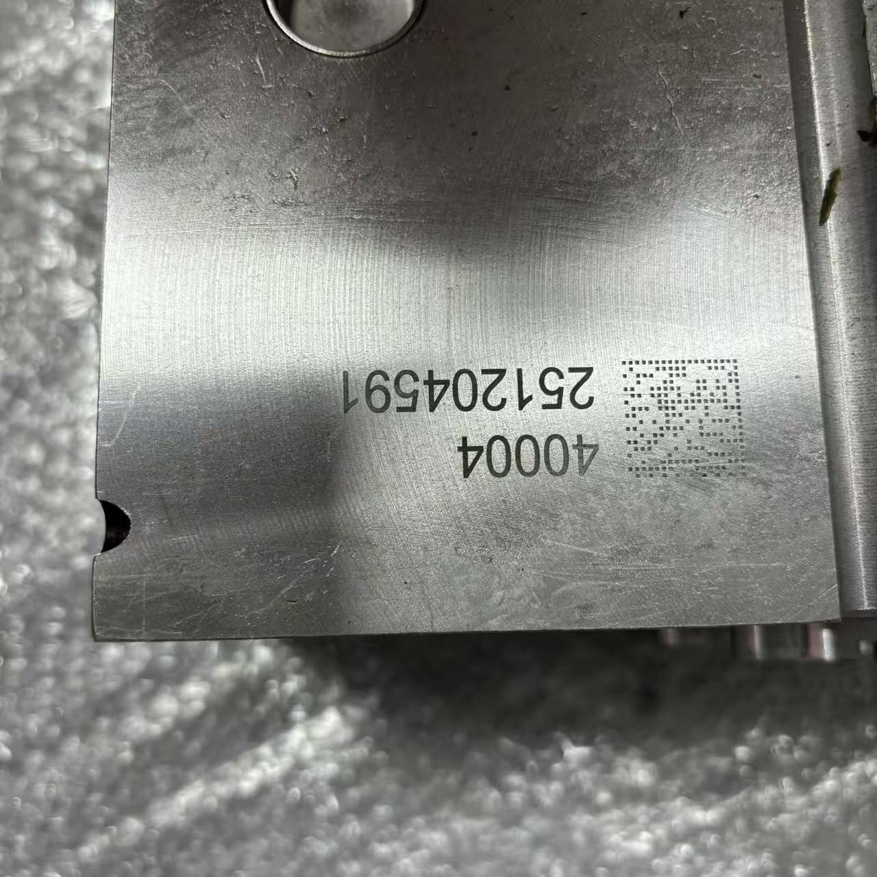 Cylinder Head A21238040004 Engine Cylinder Head for Sinotruk 12L Gas Engine Heavy Duty Truck Parts