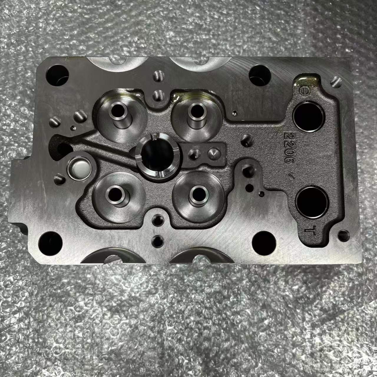 Cylinder Head A21238040004 Engine Cylinder Head for Sinotruk 12L Gas Engine Heavy Duty Truck Parts