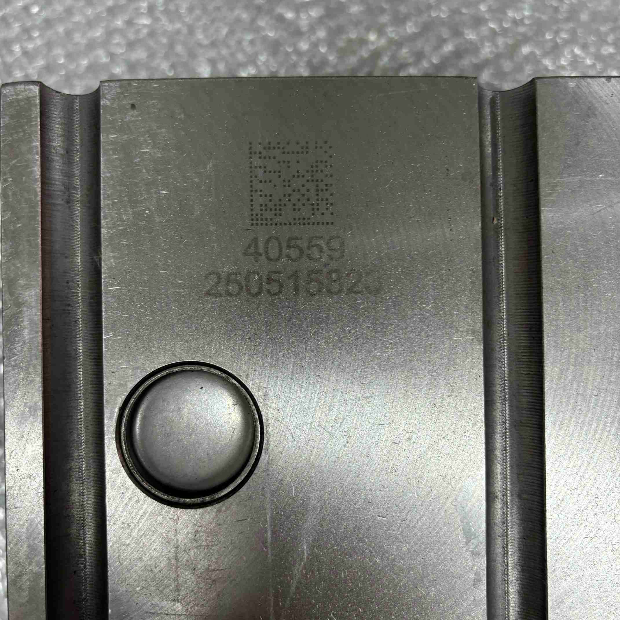 Cylinder Head 612600040559 WP10 Gas Engine Cylinder Head for Heavy Duty Truck Engine Parts