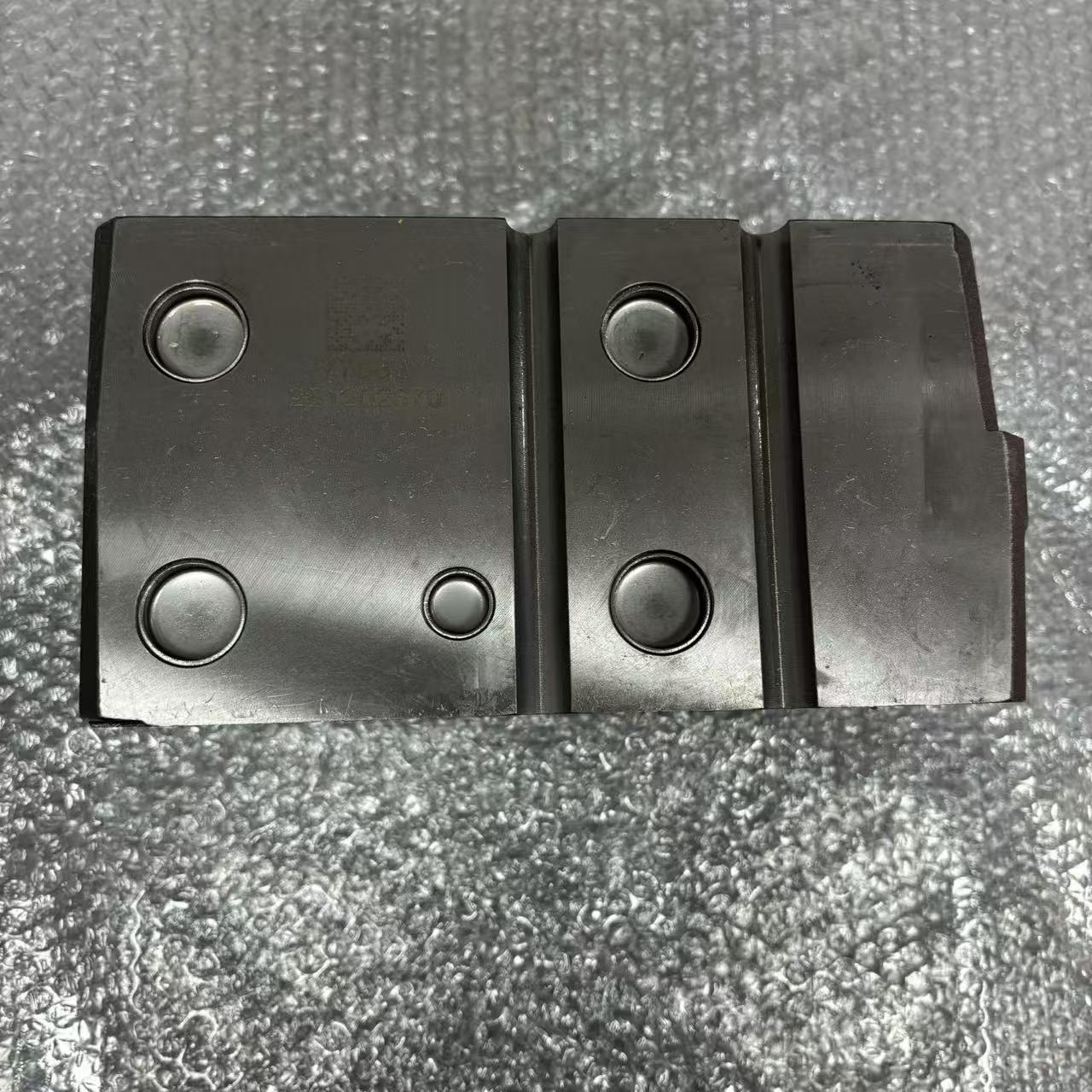 Cylinder Head 1007877683 P12 Export Type Engine Cylinder Head for Heavy Duty Truck Diesel Engine Parts