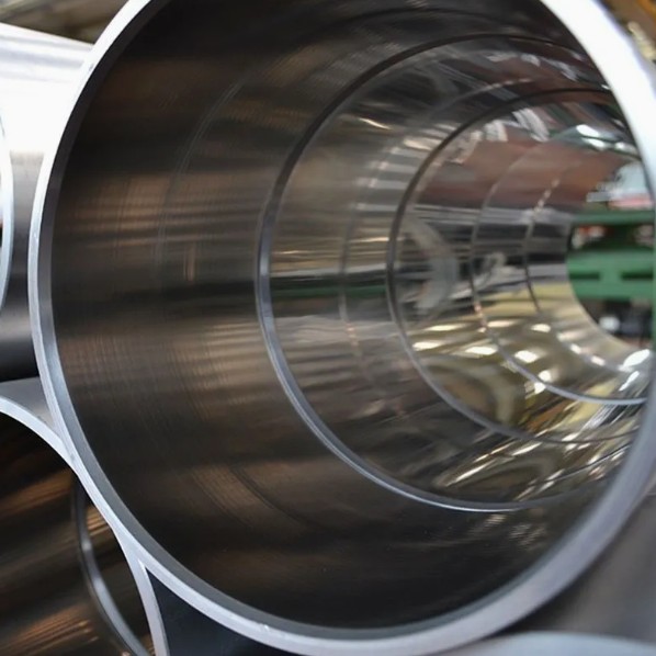 Hydraulic cylinder barrels