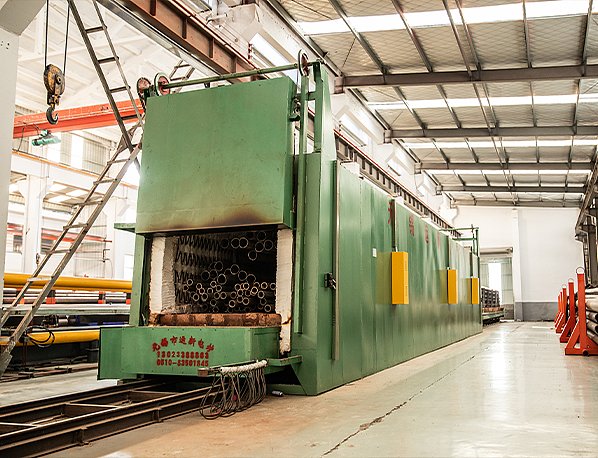 Fully Enclosed Double-Ended Cart-Type CNC Tempering Furnace
