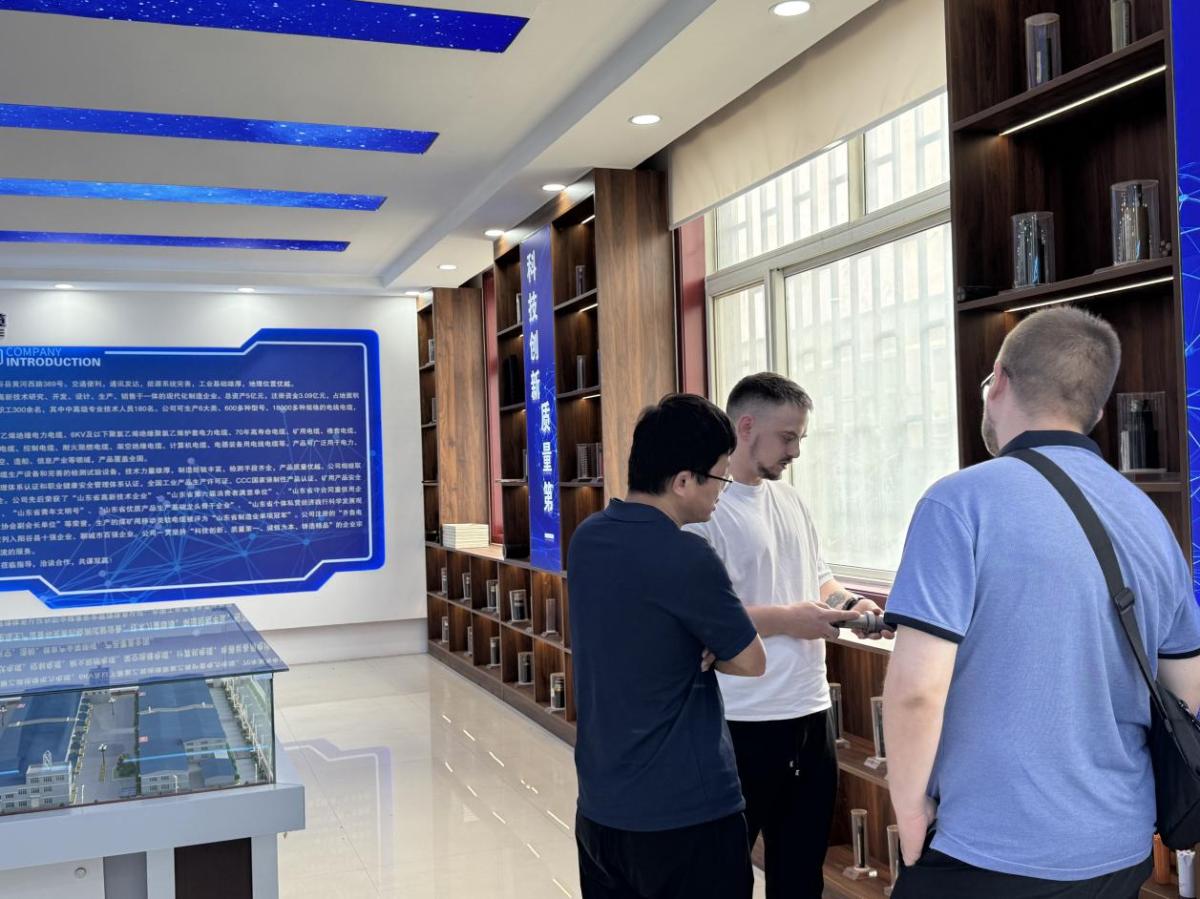 Belarus Procurement Team Empower Chinese Manufacturing to Go Global: Belarusian Purchasing Delegation Intensively Visits Benchmark Enterprises of Optical Fiber Cables and Steel Shot Abrasives in Shandong