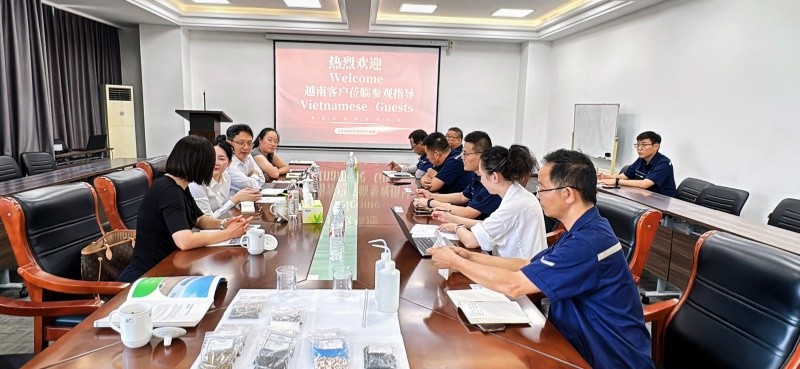 Link-World Import & Export6_副本 Link-World Import & Export Co., Ltd. Facilitates Vietnamese Customers’ Visit to Shandong Fertilizer Industry, Strengthening International Agricultural Cooperation