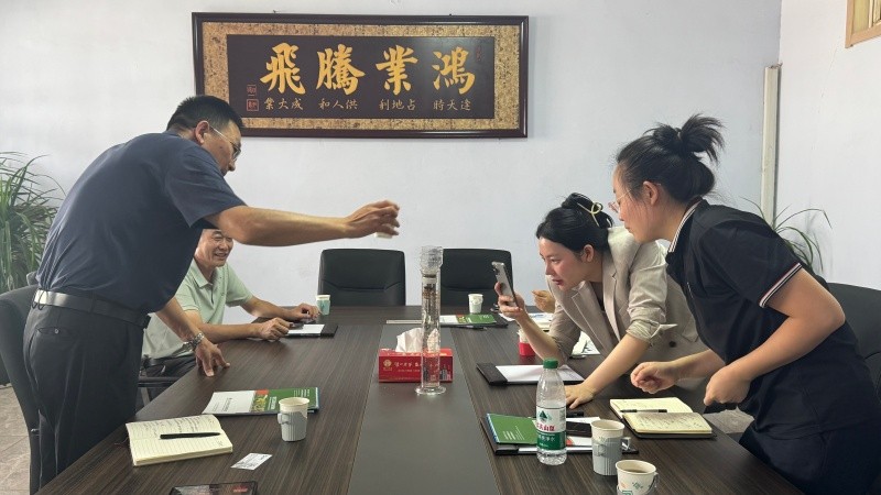 Link-World Import & Export7_副本 Link-World Import & Export Co., Ltd. Facilitates Vietnamese Customers’ Visit to Shandong Fertilizer Industry, Strengthening International Agricultural Cooperation