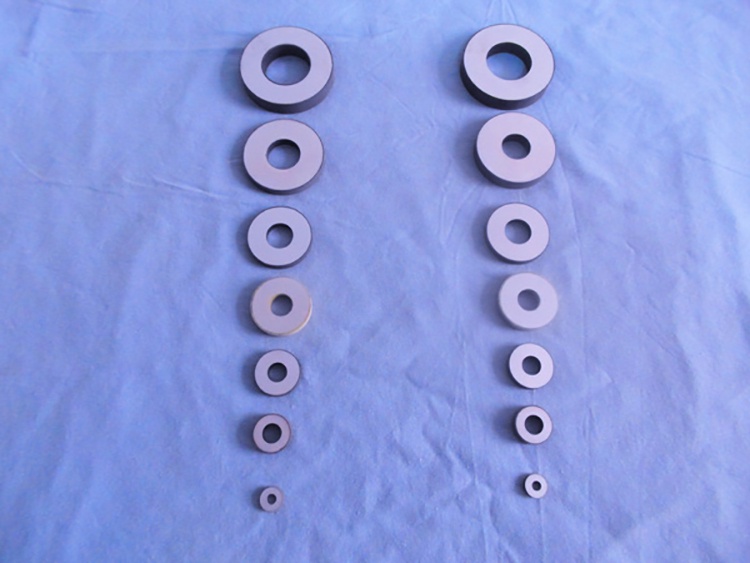 Piezoelectric ceramic rings